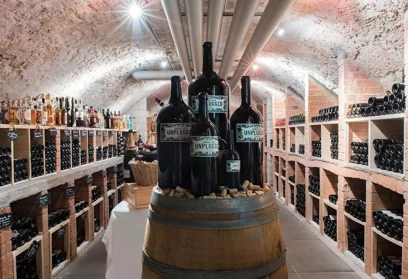 Отель Weisses Kreuz