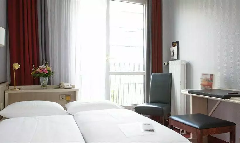 Berlin Plaza Hotel Am Kurfürstendamm