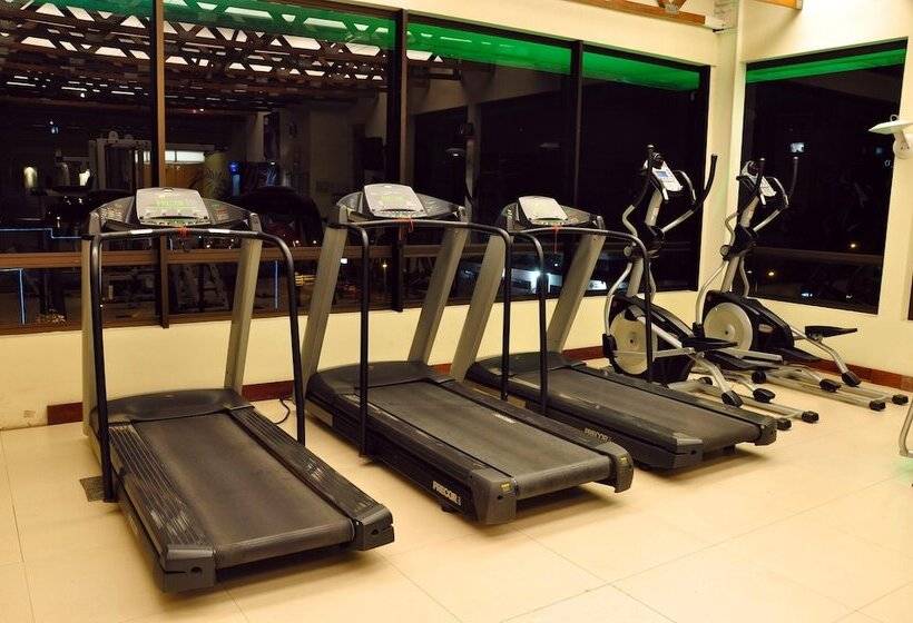 בית מלון כפרי Bogota Plaza