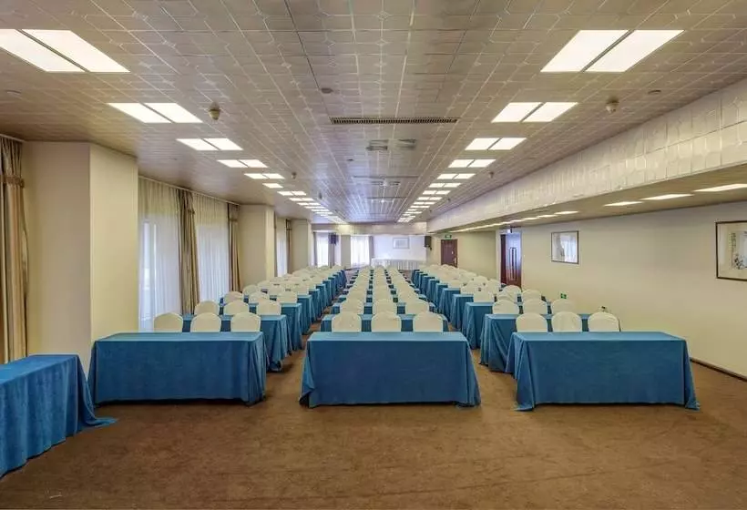 Отель Dalian Grand Continent International