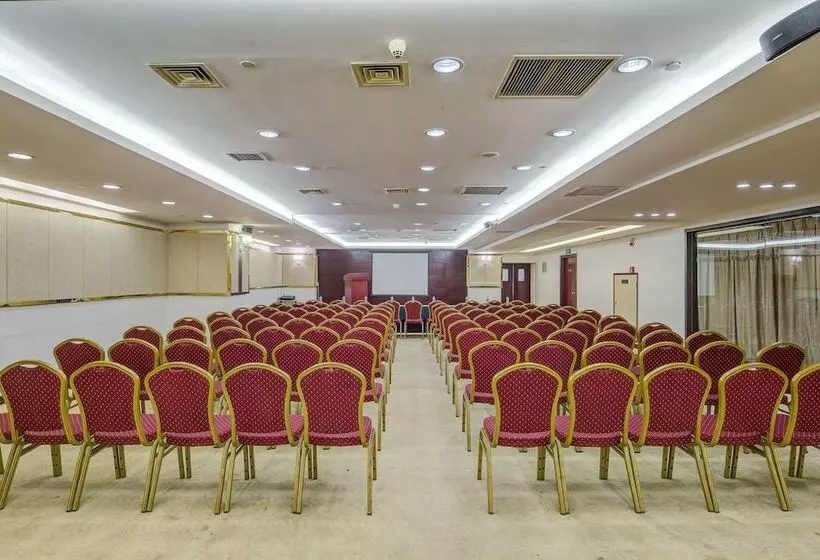 Отель Dalian Grand Continent International