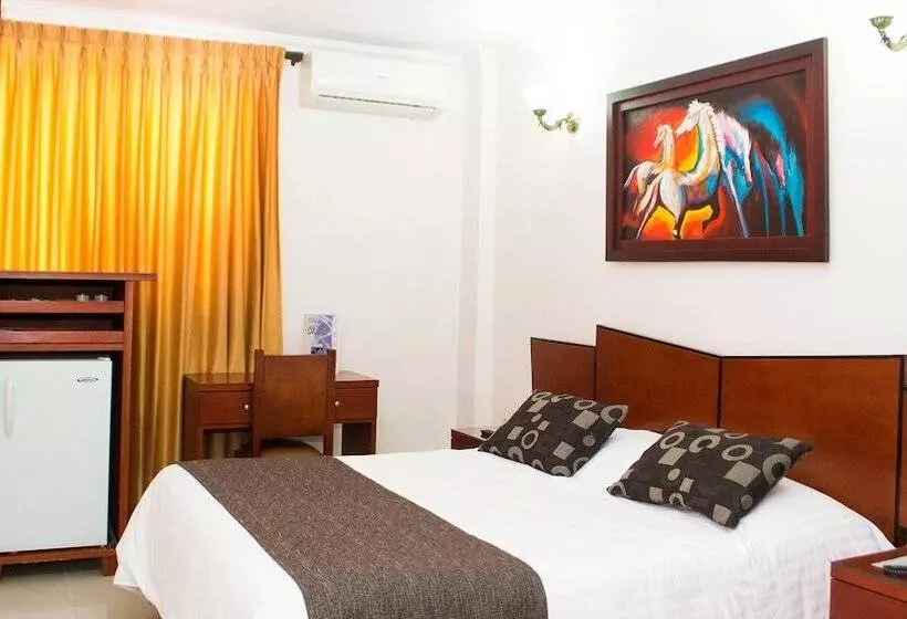 هتل Ruittoque D Prada