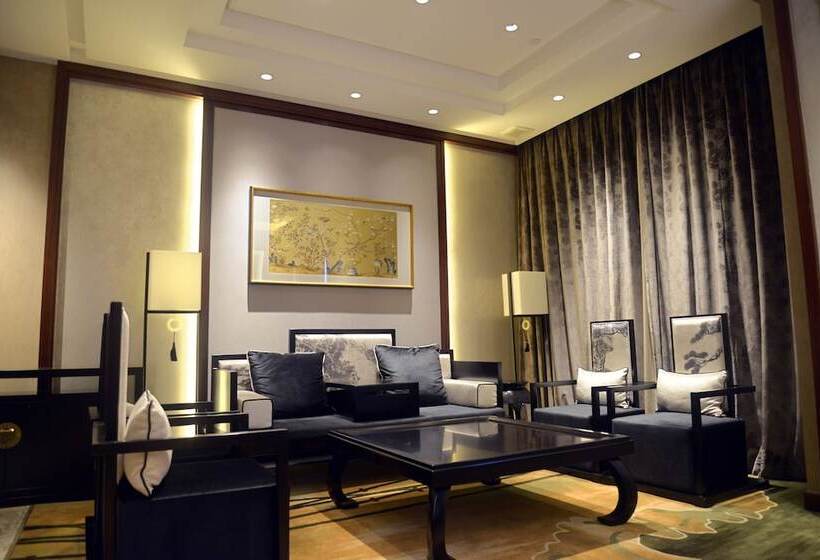 호텔 Shantou International