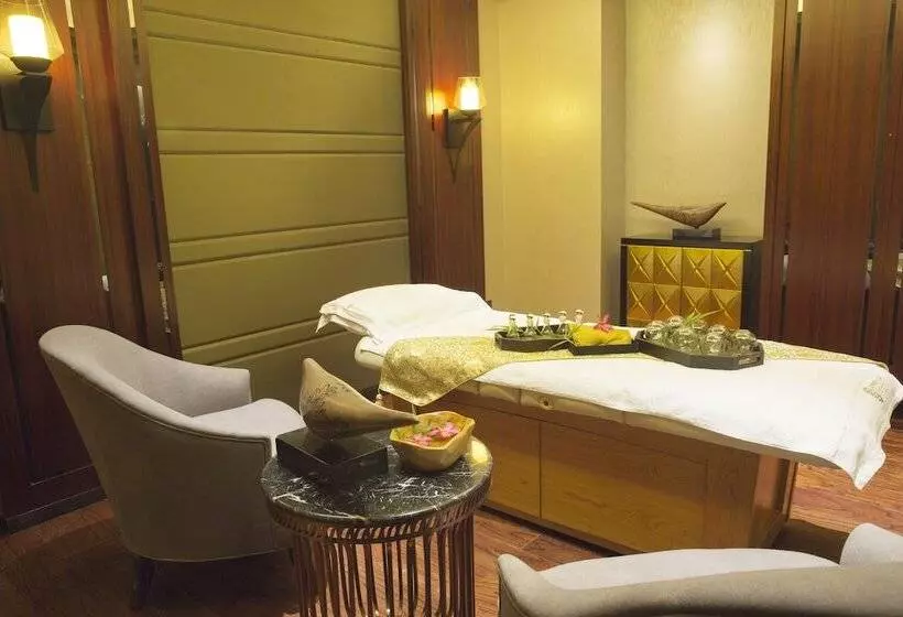 בית מלון כפרי Shantou International