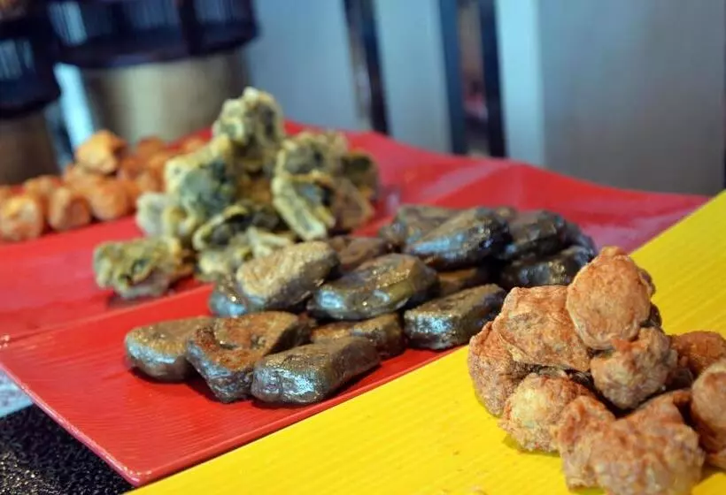 בית מלון כפרי Shantou International