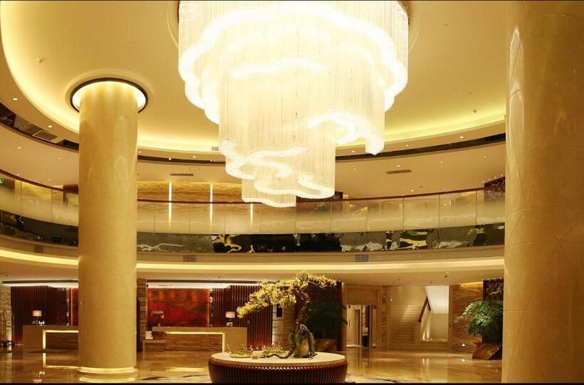 호텔 Shantou International