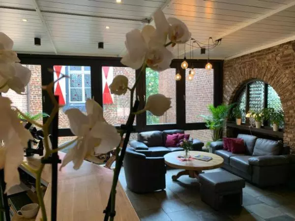 酒店 Burg Wassenberg