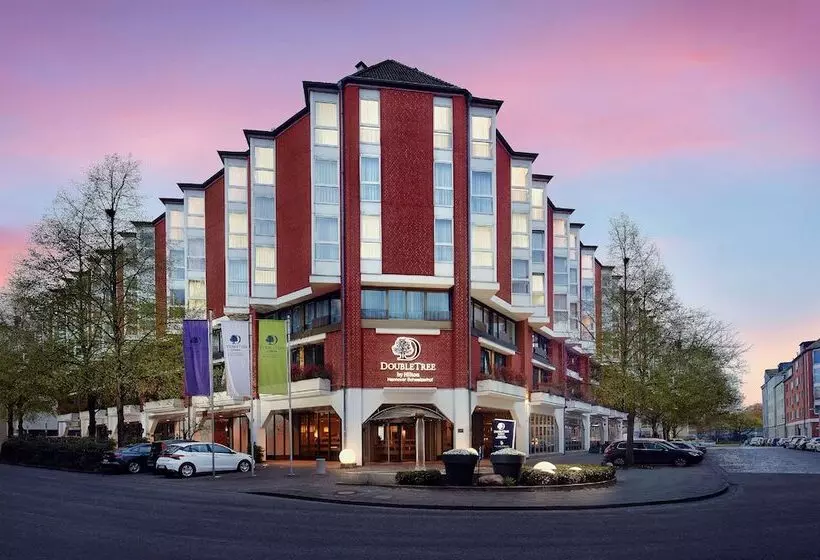 هتل Doubletree By Hilton Hannover Schweizerhof