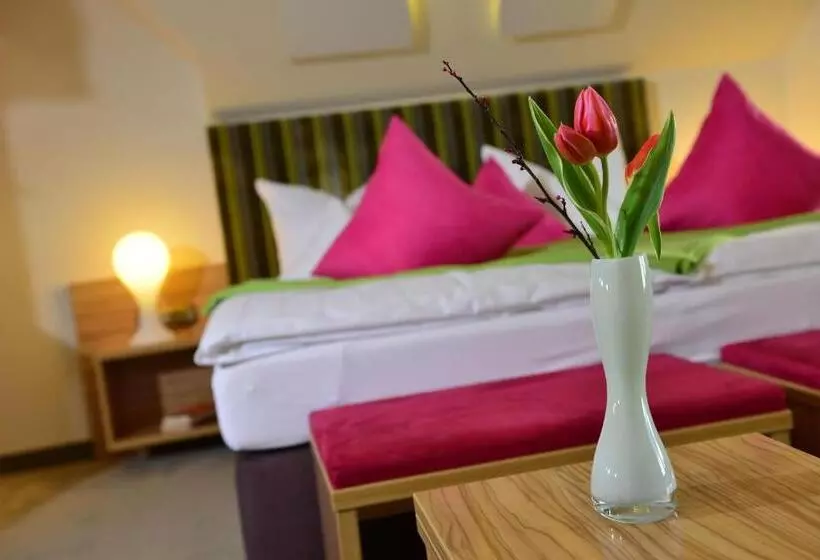 Freund   Privathotels Dr Lohbeck