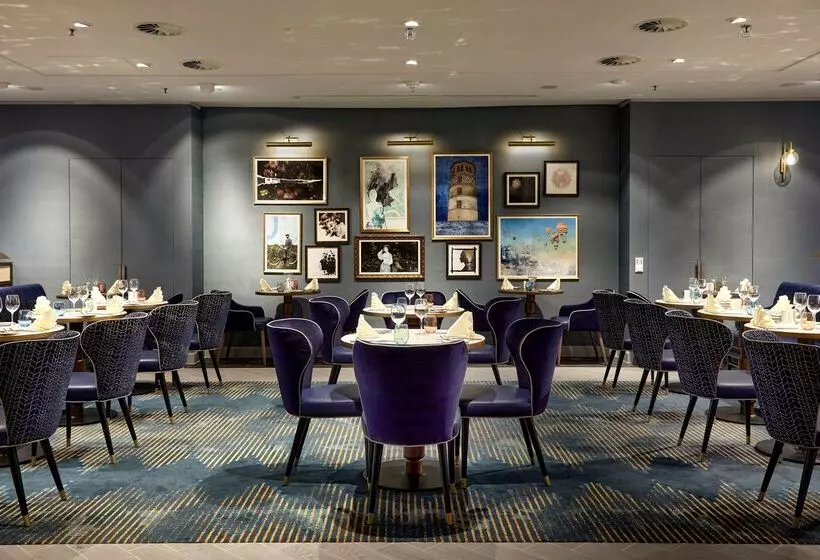 هتل Hilton Dusseldorf