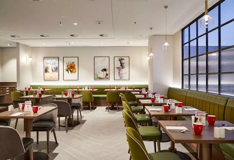 هتل Hilton Dusseldorf