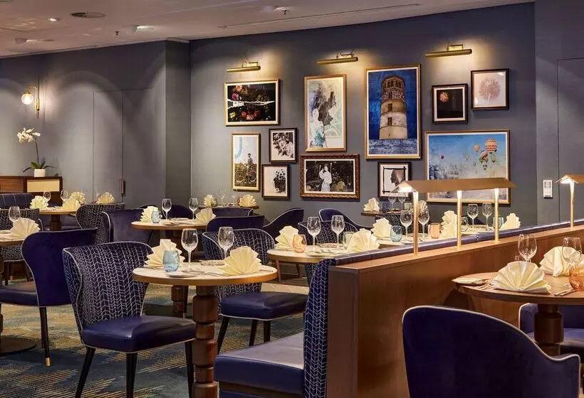 هتل Hilton Dusseldorf