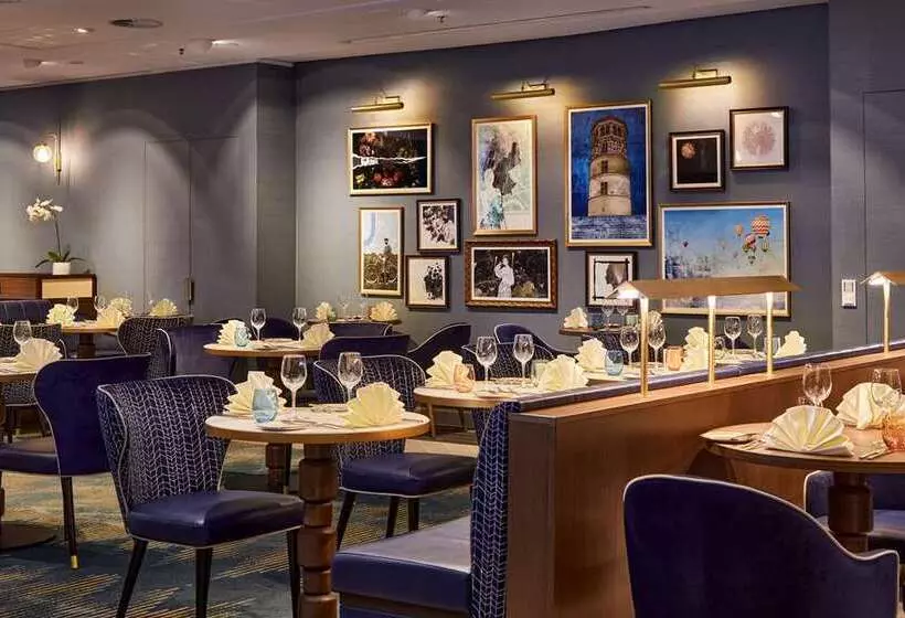 هتل Hilton Dusseldorf