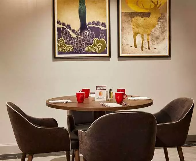 هتل Hilton Dusseldorf