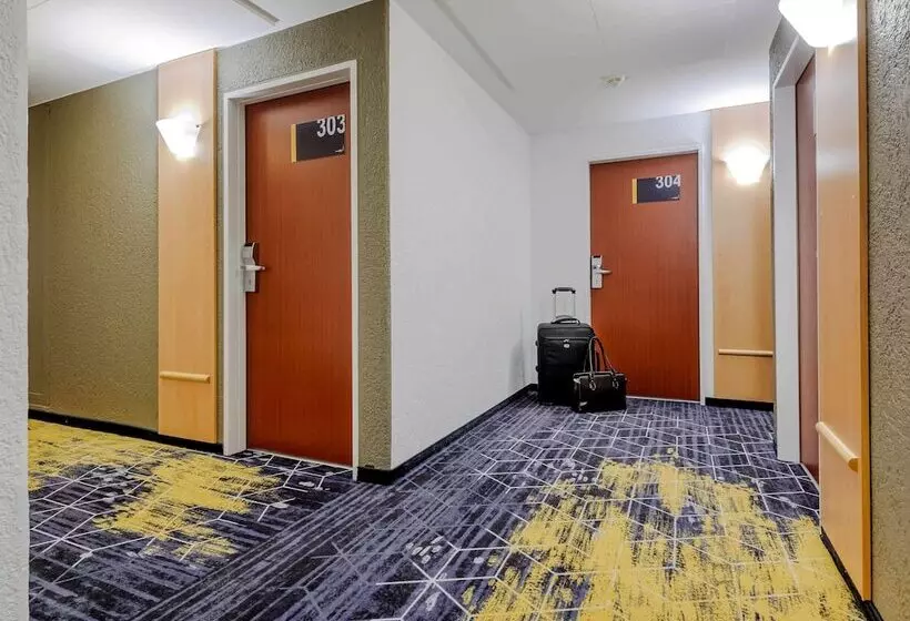 هتل Ibis Bremen City