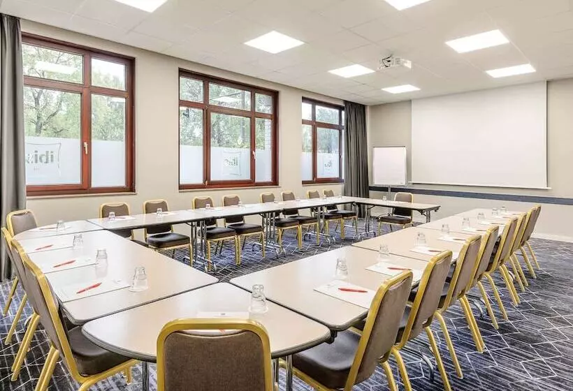 هتل Ibis Bremen City