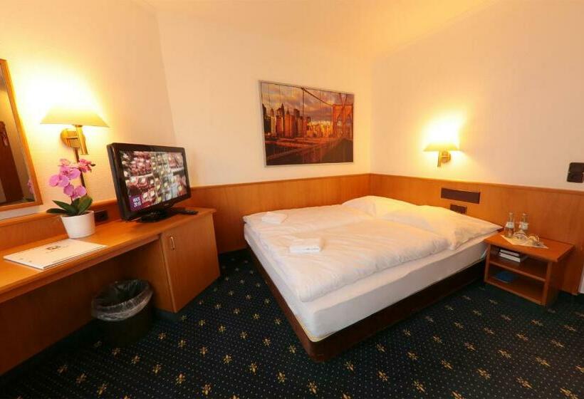 酒店 Karaman Group