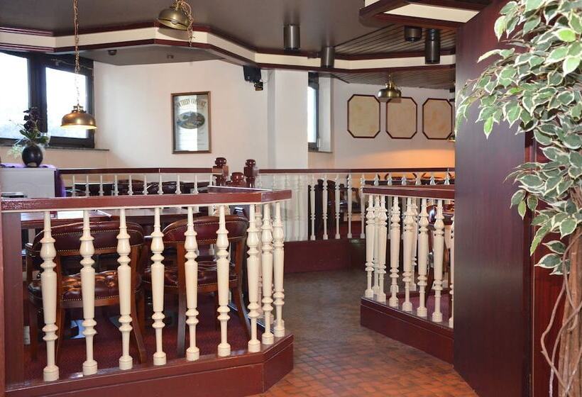 酒店 Karaman Group