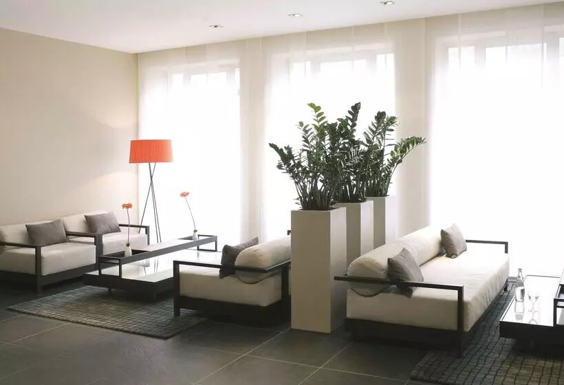 בית מלון כפרי NH Düsseldorf Königsallee