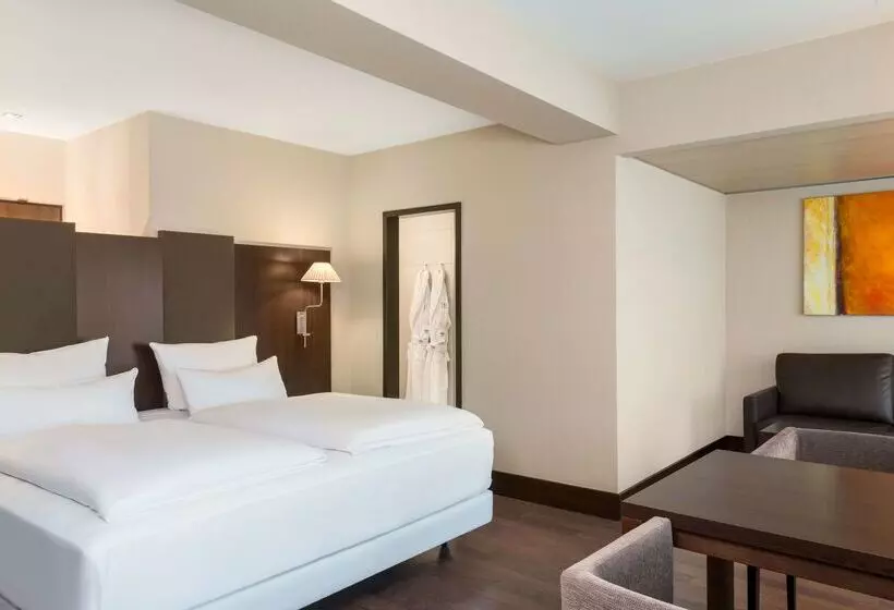 בית מלון כפרי NH Düsseldorf Königsallee