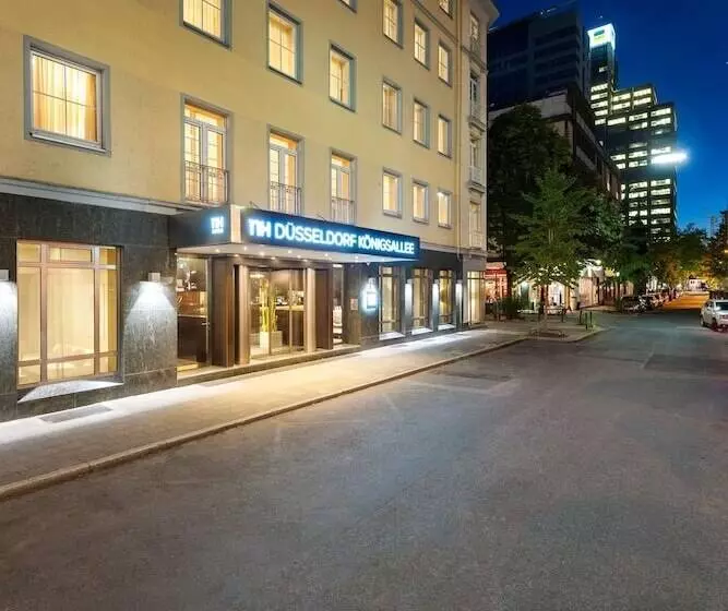 בית מלון כפרי NH Düsseldorf Königsallee