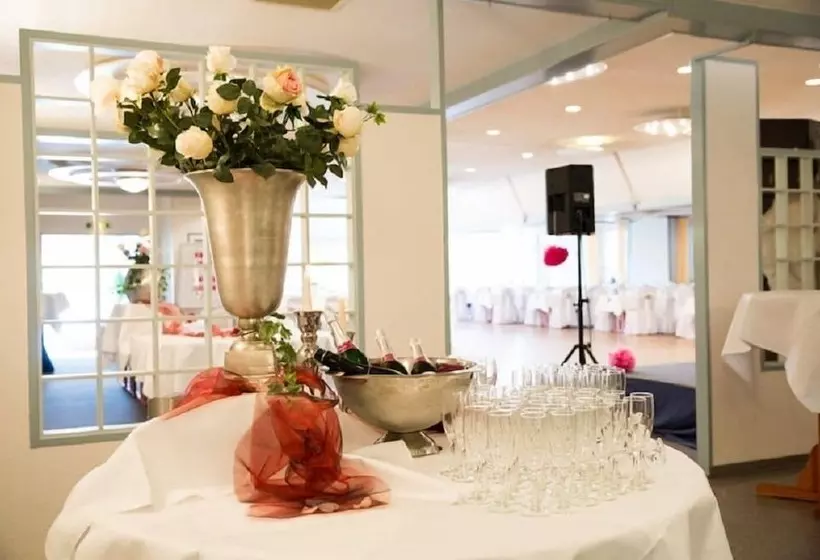 호텔 Ostfriesen Hof