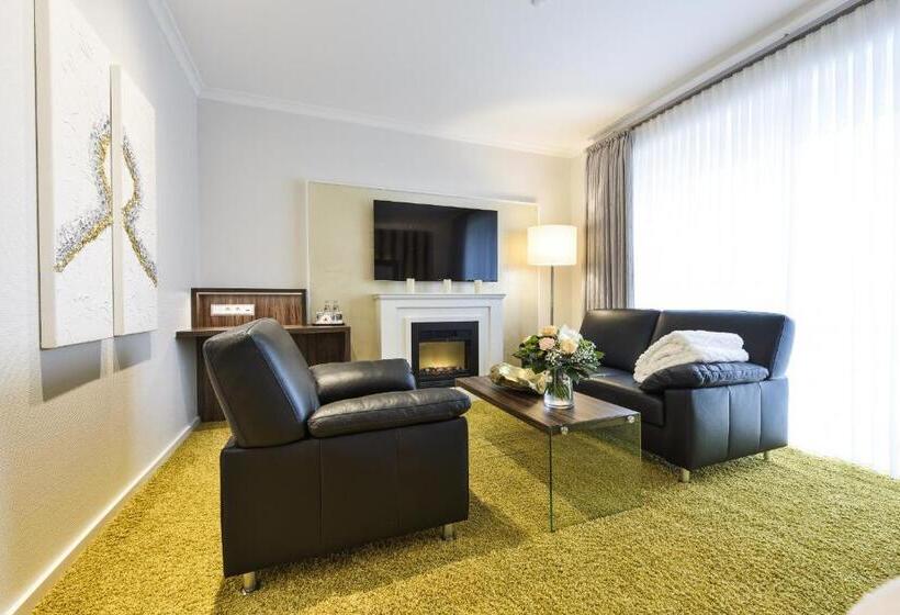 See Und Sporthotel Ankum Mit Lakeside Apartments