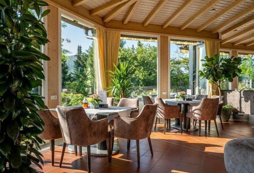 בית מלון כפרי Deimann