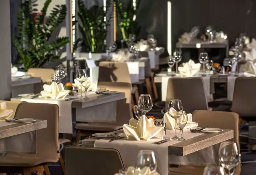 فندق Essential By Dorint Frankfurt Niederrad