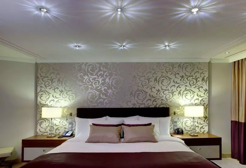 בית מלון כפרי Hilton Mainz