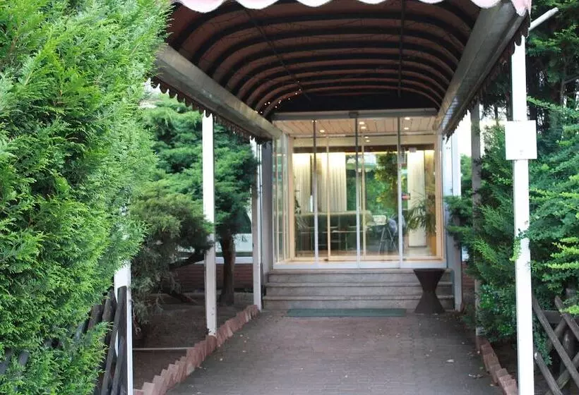 Отель Mainbogen