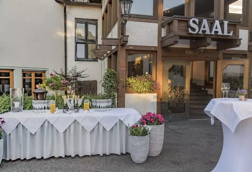 호텔 & Restaurant Becher