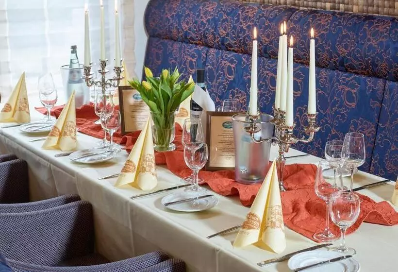 فندق Restaurant Zum Schwan