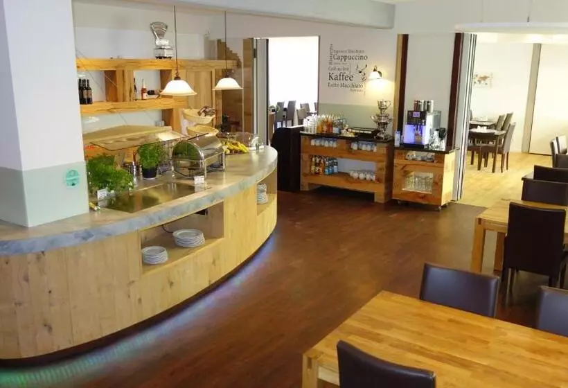 ホテル Stuttgart 21