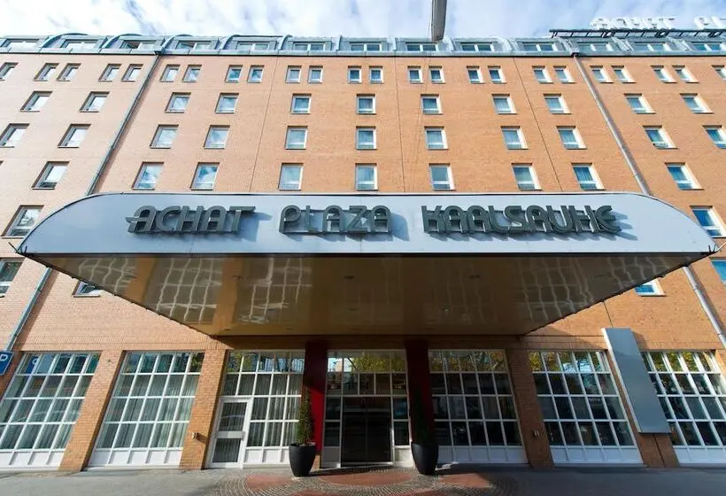 Hotelli The Q - Quadro City