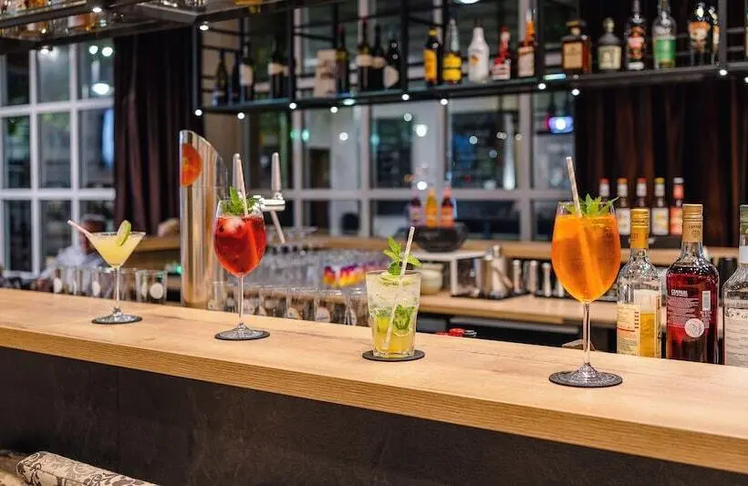 Hotelli The Q - Quadro City