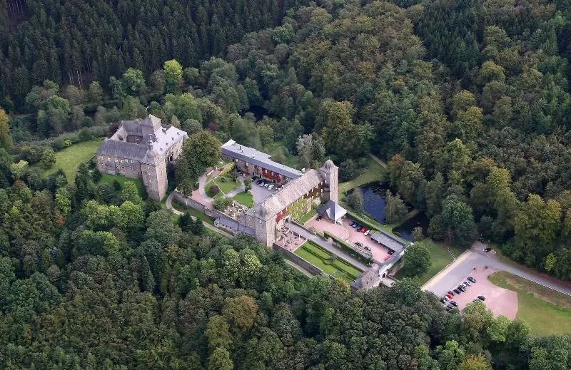 酒店 Und Restaurant Burg Schnellenberg