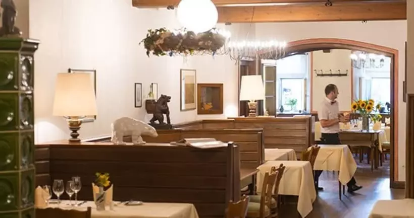 酒店 Zum Roten Bären