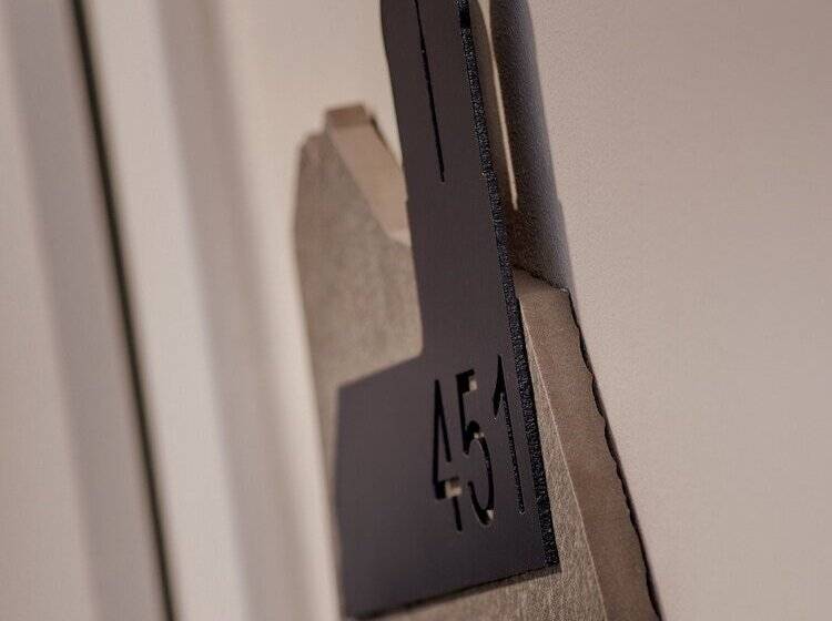 Alpen Hotel München