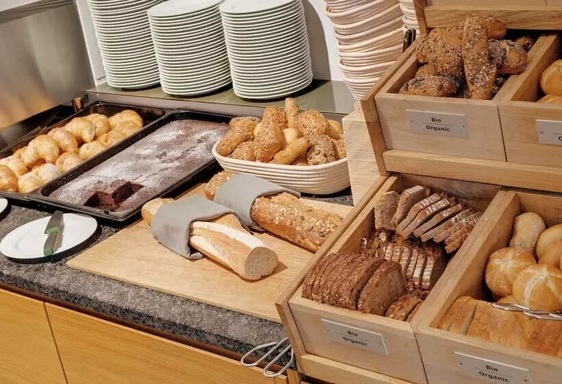 Alpen Hotel München