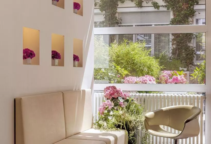 Boutique Hotel Atrium München