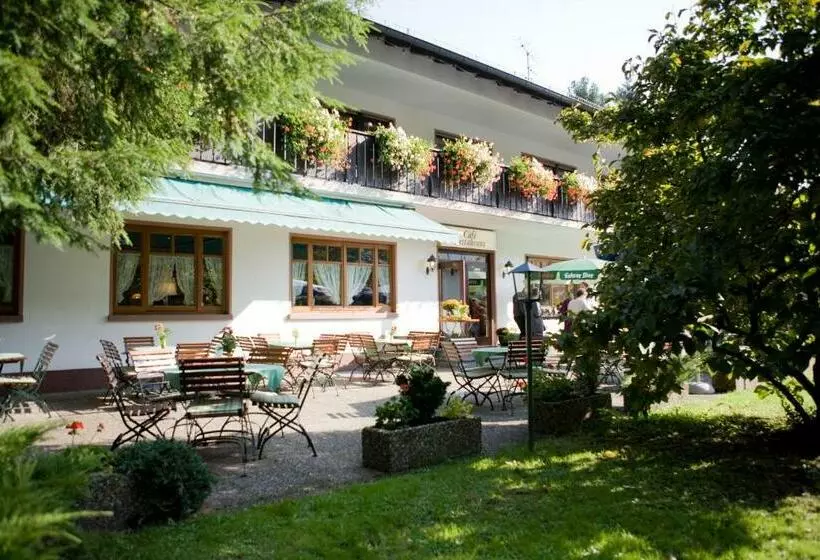 Flair Hotel Hochspessart