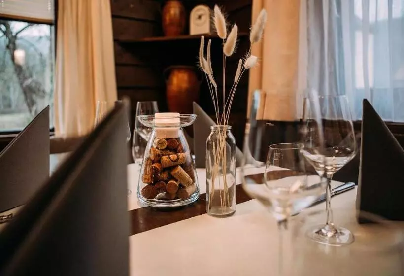 Отель Restaurant Nöth