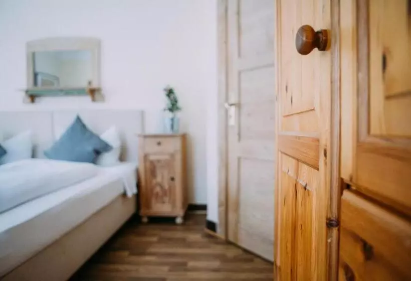 Отель Restaurant Nöth