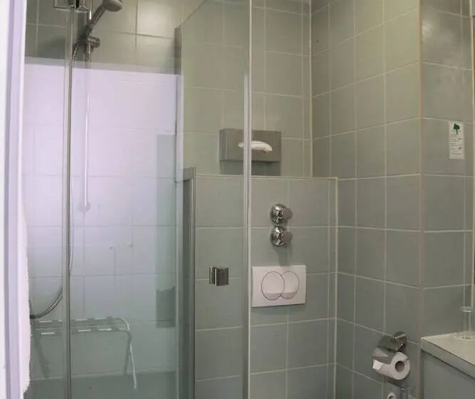 هتل Helvetia Rooms - Self Check-In