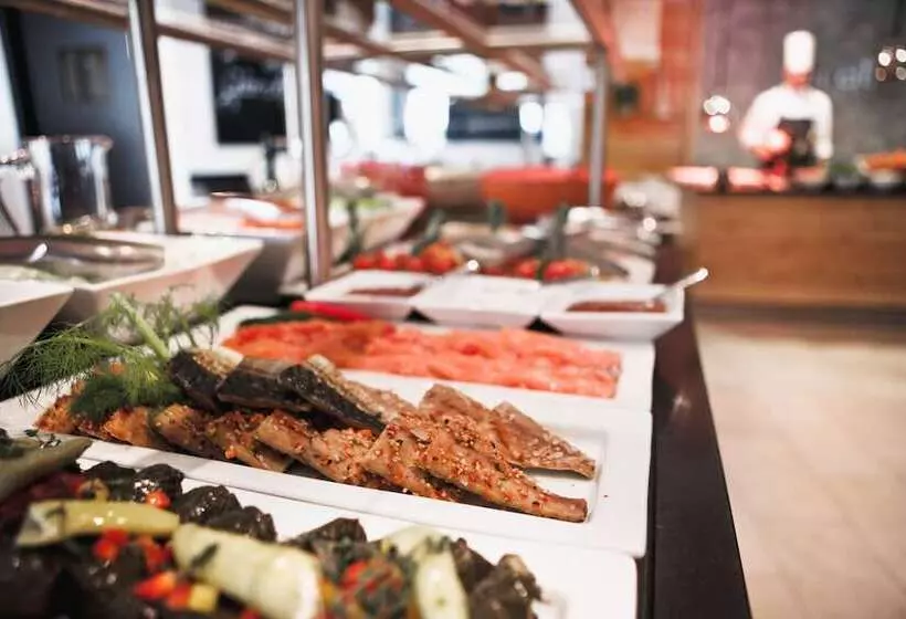 酒店 Holiday Inn Munich City Centre, An Ihg