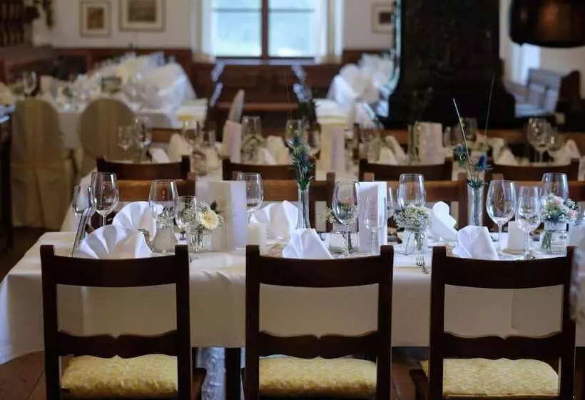 Szálloda Klostergasthof Raitenhaslach