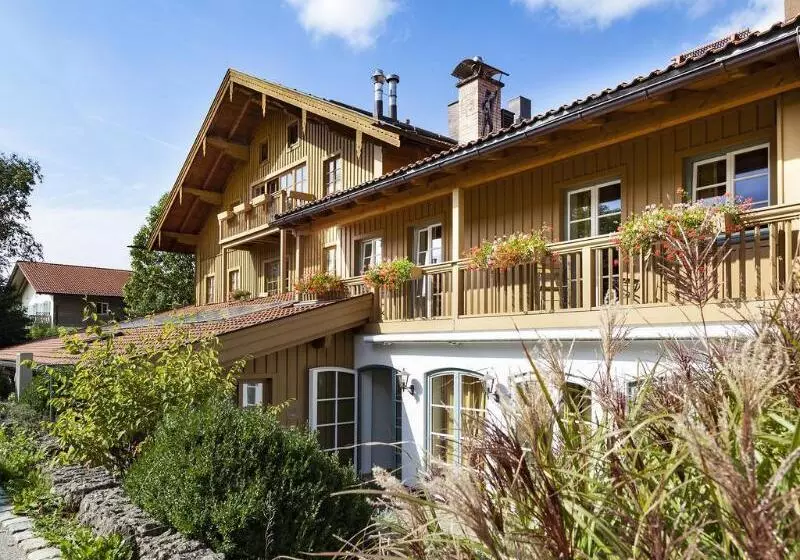 Отель Landgasthof Karner