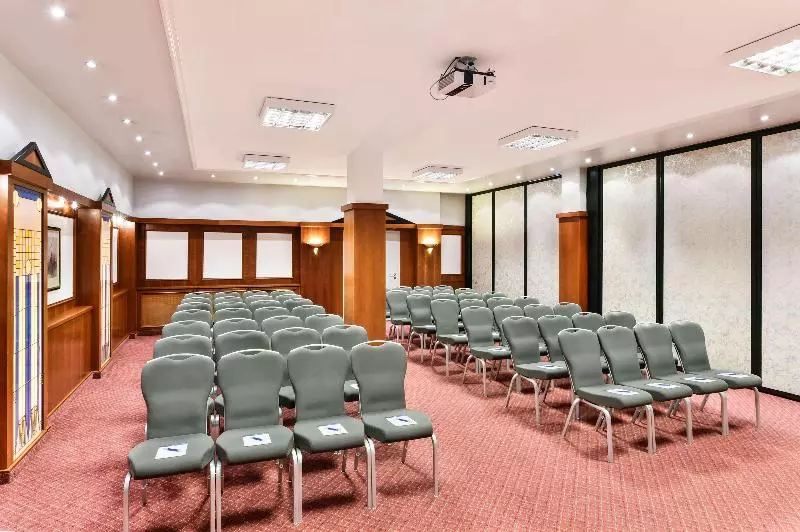 فندق NH Ingolstadt