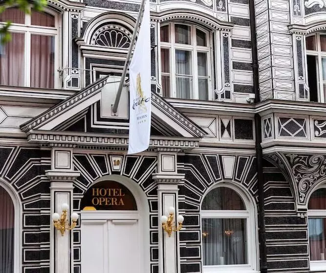 酒店 Opera